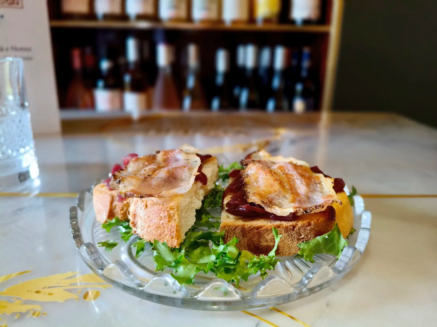 Bruschetta con cipolla rossa di Tropea.